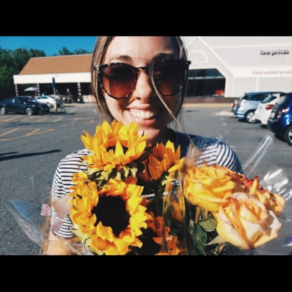 Meet your Posher, Madeline